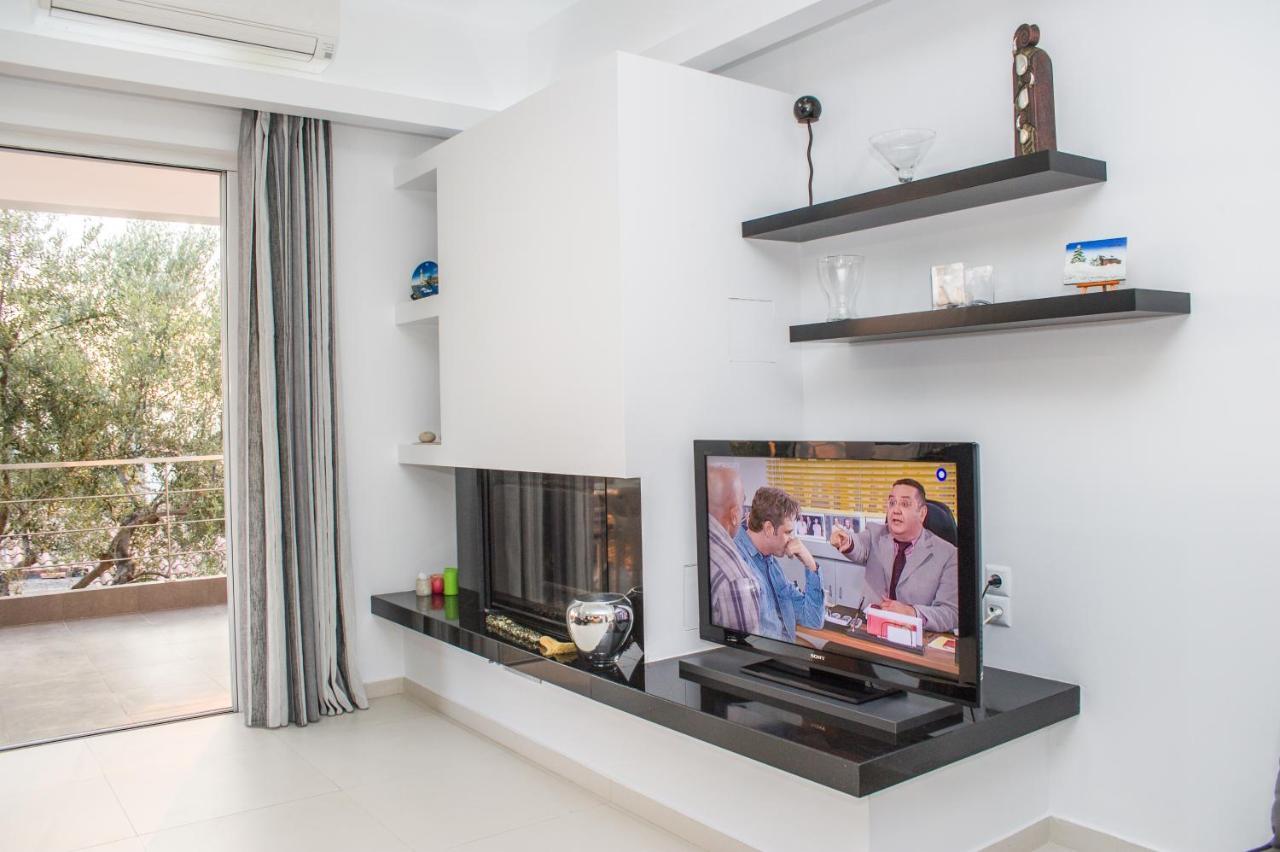 Nina'S Villa, Cosy Seaview Retreat 维尔加卡拉马塔 外观 照片