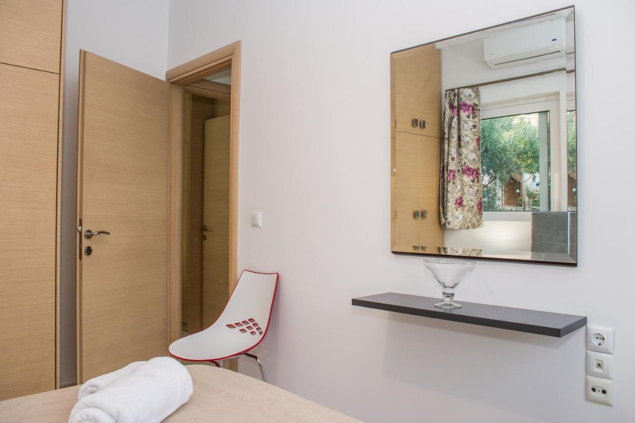 Nina'S Villa, Cosy Seaview Retreat 维尔加卡拉马塔 外观 照片